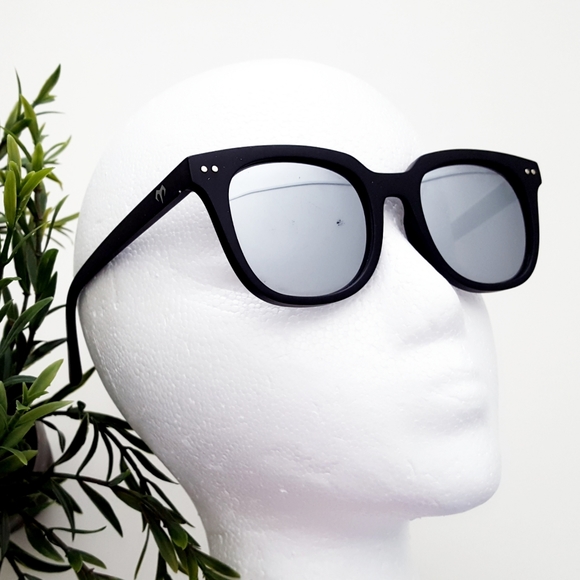 🔥Unisex Gravity😎Black Polarized UV Reflective Mirror Flat Sunglasses - Picture 1 of 9